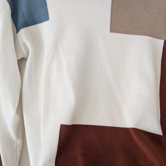 Color Block Sweater - Picture 3 of 6